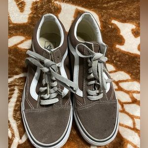 Used brown vans